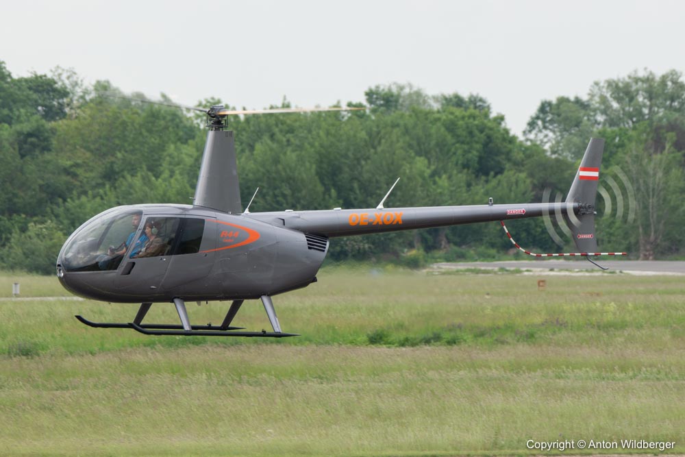 Robinson R44 Cadet