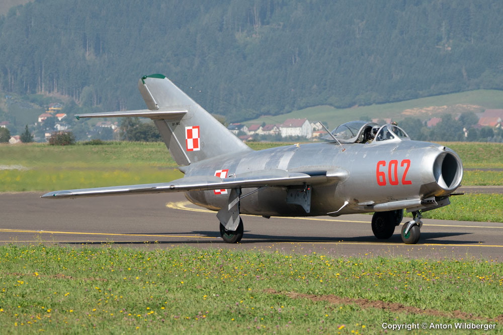 Mikoyan-Gurevich MiG-15 (PZL-Mielec Lim-2 / MiG-15bis)
