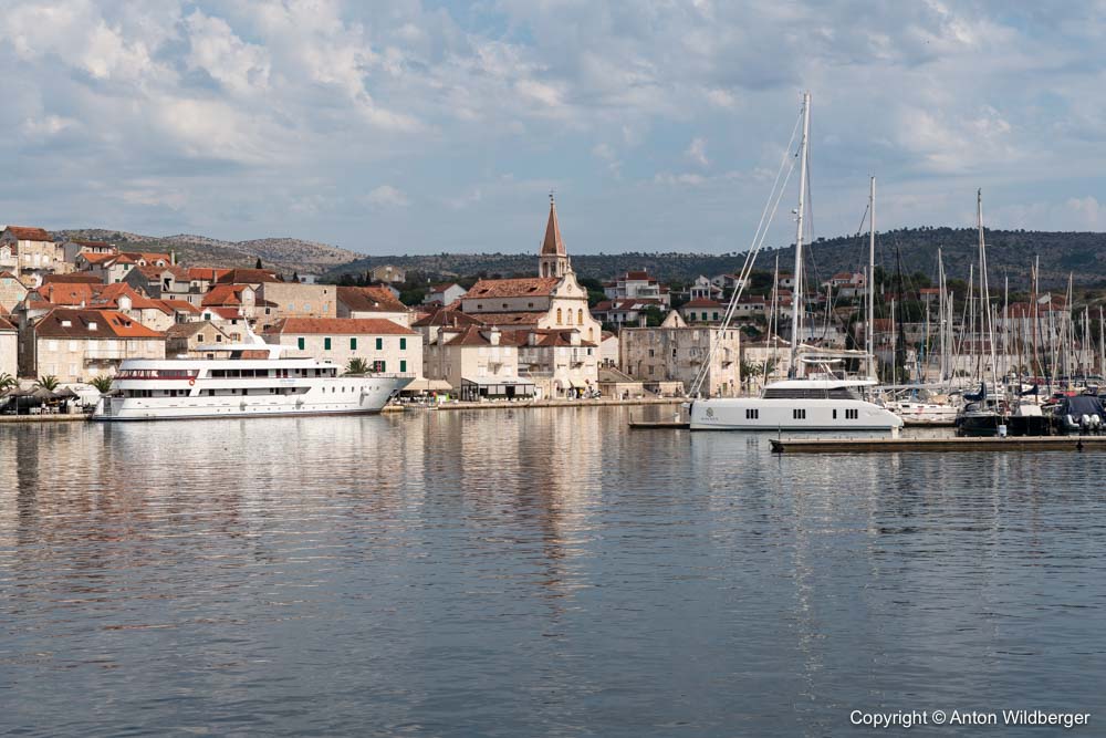 Milna